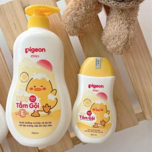Sữa Tắm Gội Toàn Thân Cho Bé Hương Hoa Hướng Dương Pigeon 700ml