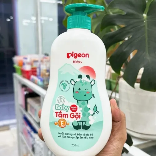 Sữa Tắm Gội Toàn Thân Cho Bé Hương Jojoba Pigeon 700ml