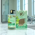 Sữa Tắm Kina Hương Nước Hoa Mẫu Đơn 900ml - Hỗ Trợ Cấp Ẩm Dưỡng Sáng Da Mịn Màng - Tặng Kèm 1 Bông Tắm