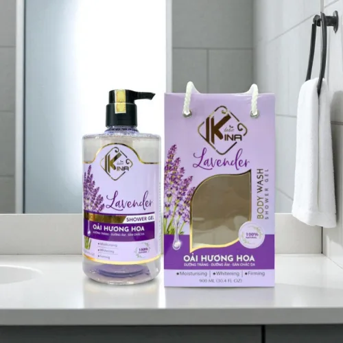 Sữa Tắm Kina Hương Nước Hoa Oải Hương 900ml - Hỗ Trợ Cấp Ẩm Dưỡng Sáng Da Mịn Màng - Tặng Kèm 1 Bông Tắm