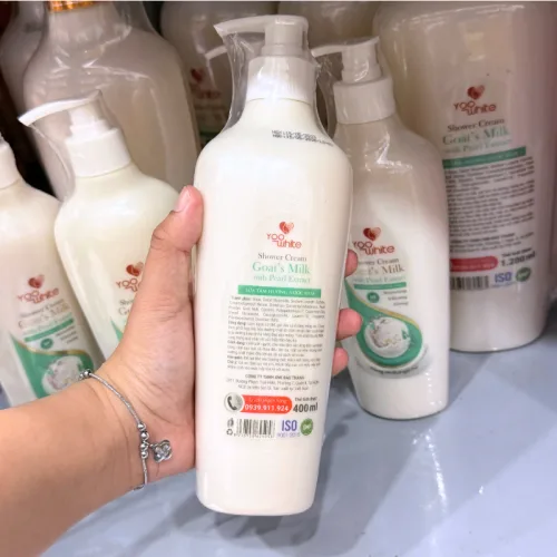 Sữa Tắm Yoowhite Chai Nhỏ 400ml