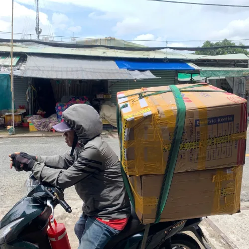 Thiên đường sỉ đồ ăn vặt.