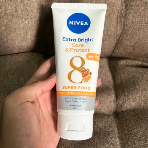 Tinh Chất Dưỡng Thể Nivea Màu Cam Ban Ngày 180ml