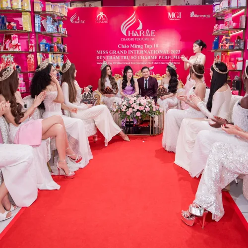 TOP 10 MISS GRAND INTERNATIONAL đến thăm TRỤ SỞ CHARME PERFUME không chỉ là một cuộc gặp gỡ
