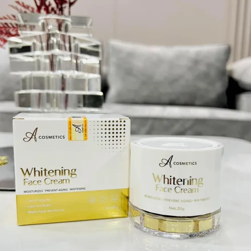 Trắng Sáng Tự Nhiên Với Kem Face Dưỡng Trắng Whitening Face Cream