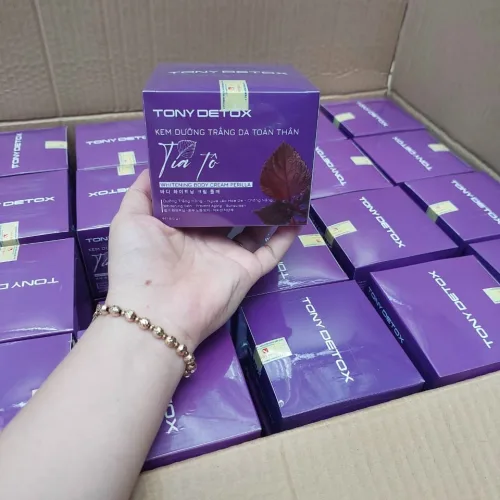 Trời ơi cái màu tím sang xịn của Body Tía Tô chuẩn gu không lẫn vào đâu được
