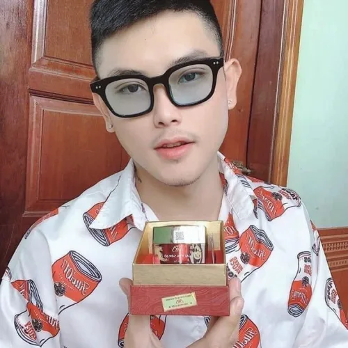 Với cao mụn sâm đỏ bạn sẽ có làn da đẹp tự tin giao tiếp với tất cả mọi người