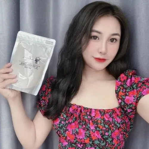 Xinh gái trắng trẻo lỗi tại ai ? Tại chăm ủ trắng cafe quá nạ 🥰